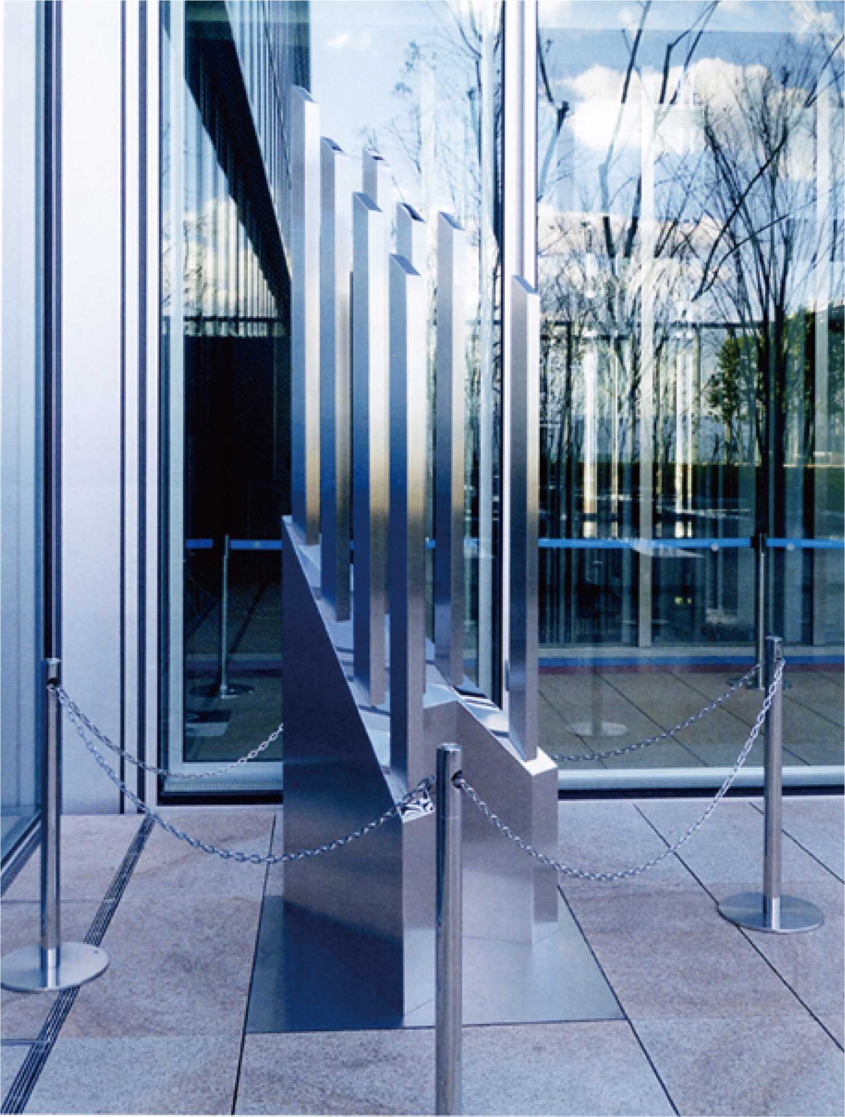 芸術家・髙畑雅一氏の作品　ABENOИEBA